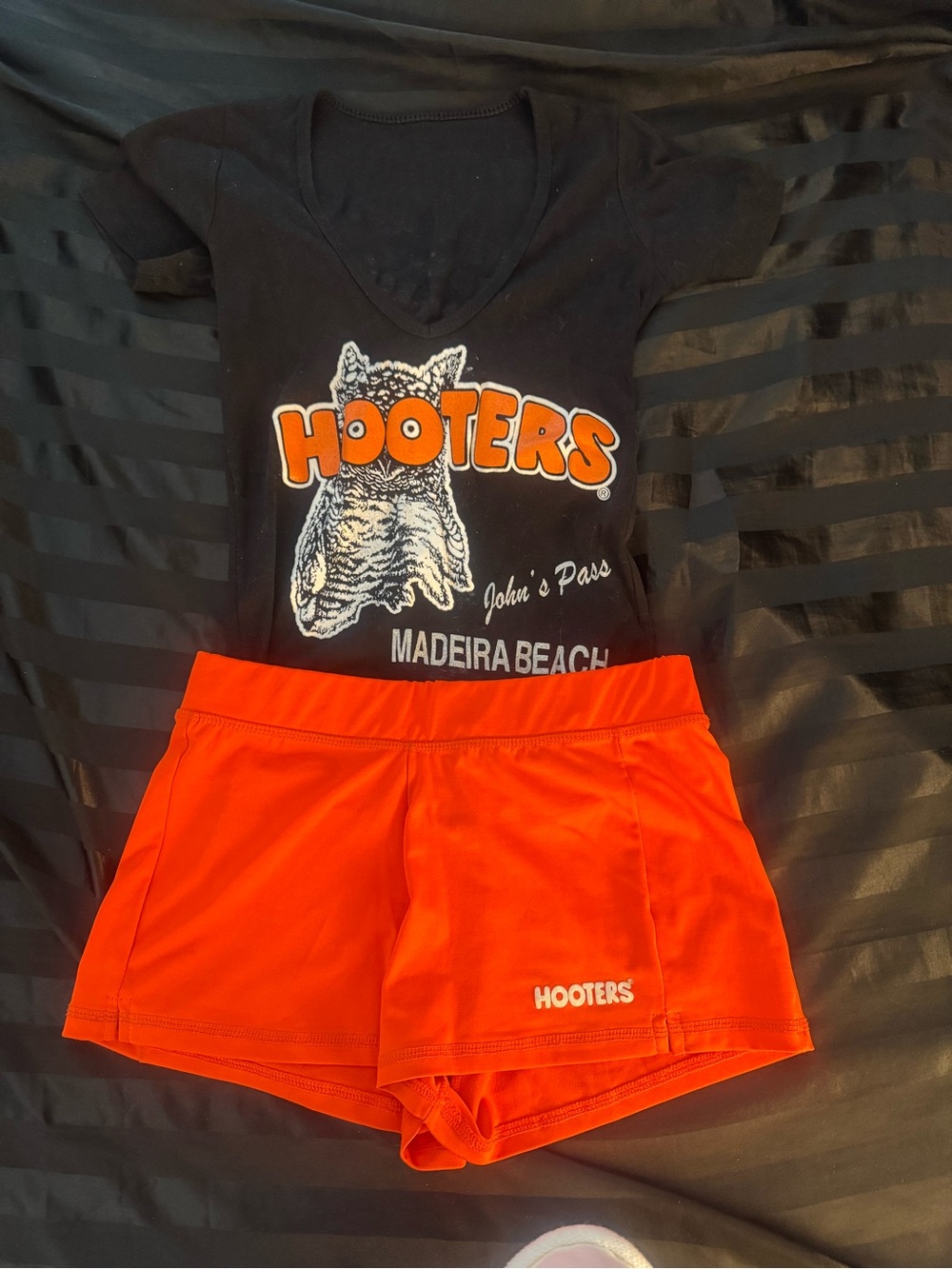 Hooters Halloween Costume Set